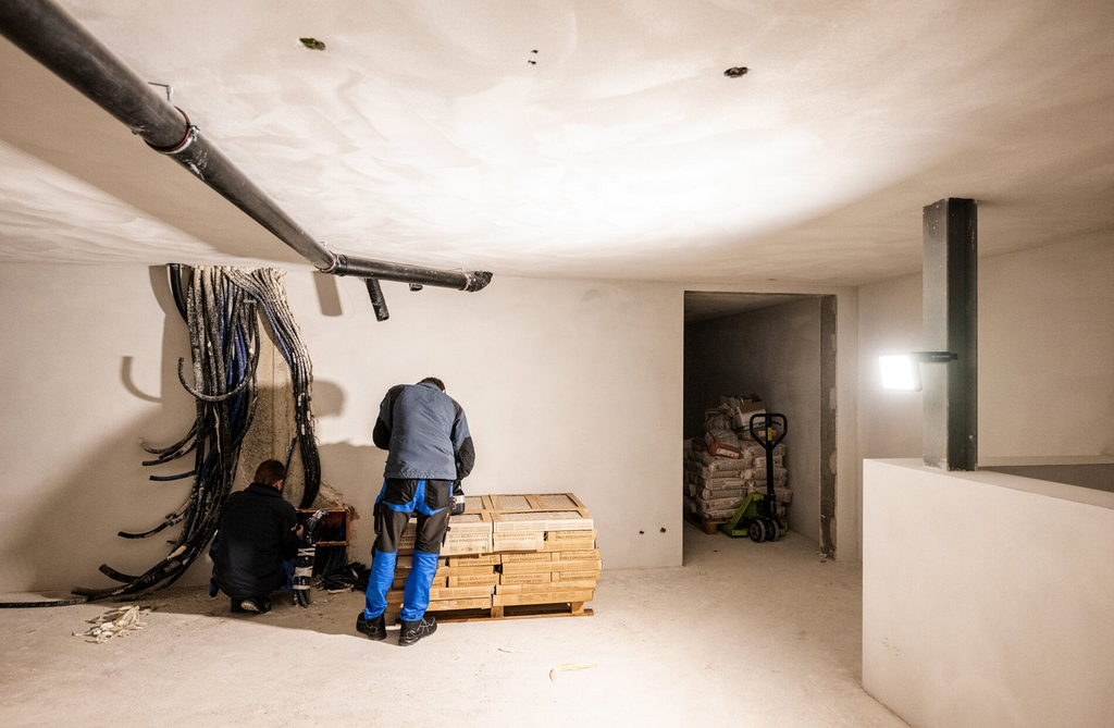 LEDLENSER Arbeitsleuchte AF8R Work im Koffer | wiederaufladbar